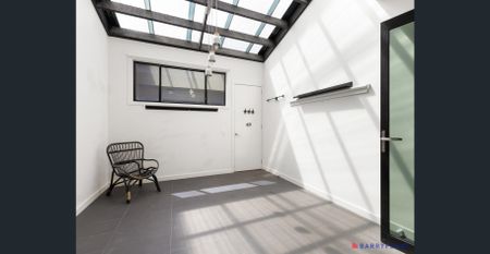 THREE BEDROOM APARTMENT - Photo 4