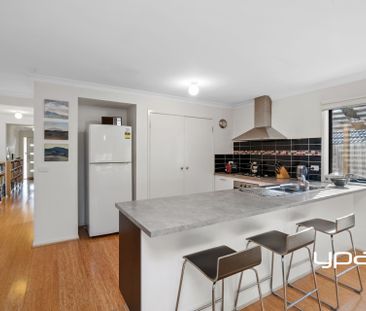 Comfort, style, and prestige in Jacksons Hill Estate. - Photo 5