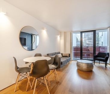 2 bedroom flat to rent - Photo 1