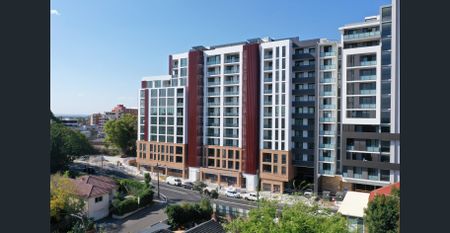 Brand New 1,2,3 bed apartment - Photo 2