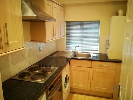 1 bedroom flat to rent - Photo 3