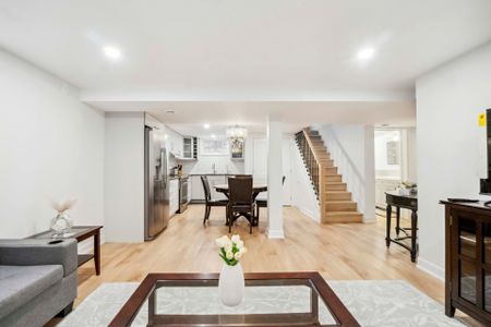 For Lease - 848 Willow Avenue Unit# B, Orleans - Cumberland and Area, Ontario - Photo 3