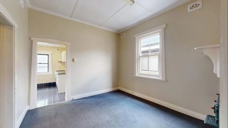 1 Gorrick Street - Photo 2