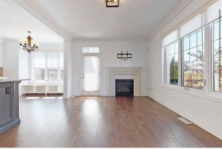 For Lease - 140 Beaveridge Avenue, Oakville, Ontario - Photo 2