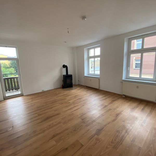 3-Raum-Wohnung mit EBK, Balkon und Kamin - Foto 1