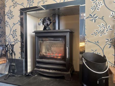 5 bedroom property to rent - Photo 4