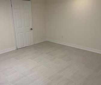 1 Bedroom Basement Apartment in Downtown Toronto - All Inclusive - Photo 3