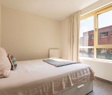 Appartement met 2 slaapkamers en terras aan Turnova - Photo 6