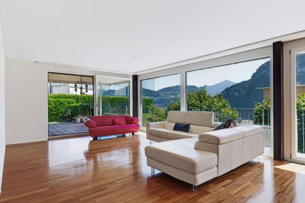 Ruhiges stilvolles Zuhause in Hergiswil - Photo 1