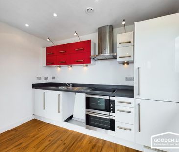 2 bedroom apartment to rent - Photo 2