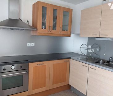 APPARTEMENT T4 - QUARTIER PONT DU CENS - SURFACE 84,85 M2 - Photo 6