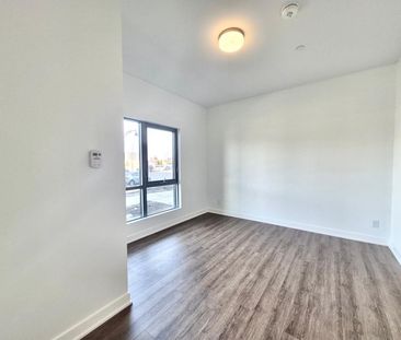 For Lease - 55 Clarington Boulevard Unit# 1009, Clarington, Ontario - Photo 6