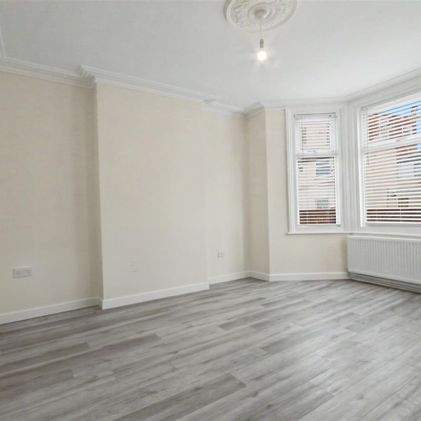 7 Bedroom House / Flat Share to let - Photo 1