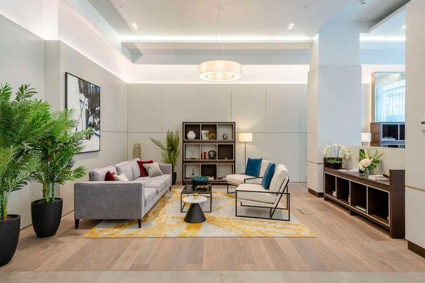 Edgware Road, Paddington, London, W2 - Photo 1