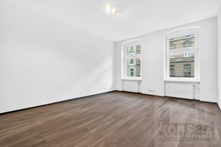 Duże mieszkanie w centrum! - Photo 2