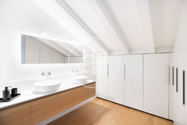 Luxury Apartment for rent in Barcelona, Spain - Photo 1