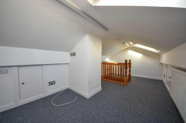 Clevedon Drive, Highfield, Wigan, WN3 - Photo 1