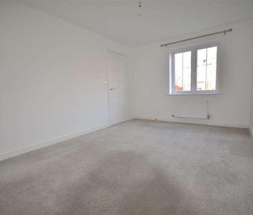 Springfield Drive, Derby - Photo 6