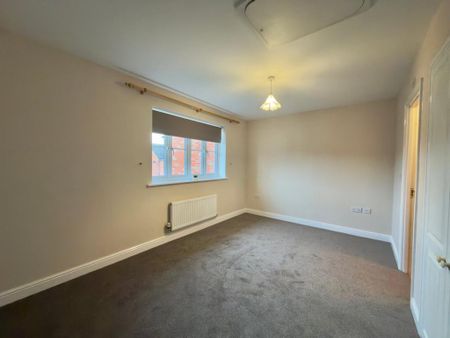 3 bedroom terraced house to rent - Photo 3