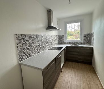 Location Appartement 3 pièces 66m² VAUX LE PENIL 77000 - Photo 3