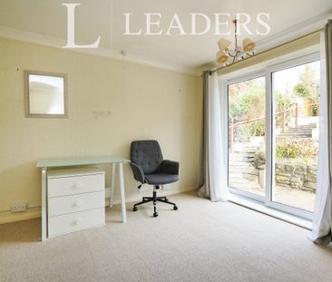 4 bedroom bungalow to rent Valley Road, Loughborough, LE11 - Photo 3