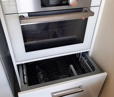 City Centre, 1 bedroom - Photo 1