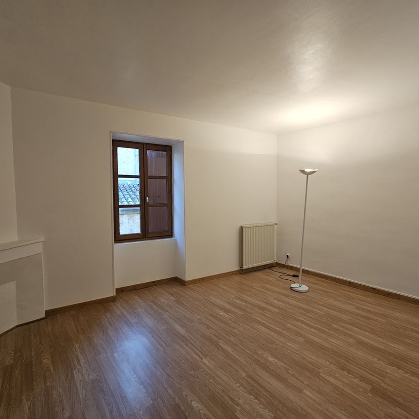 Location Maison 6 pièces 181m² ALLEX 26400 - Photo 1