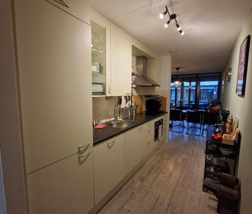 Appartement te huur: Waagdragerhof 192 1019 HB Amsterdam - Photo 2