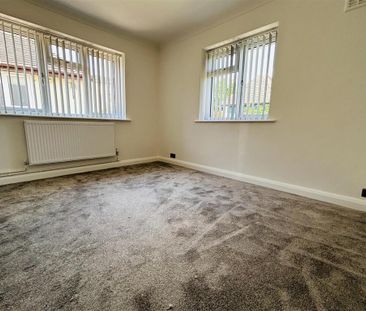 2 bedroom detached bungalow to rent - Photo 5