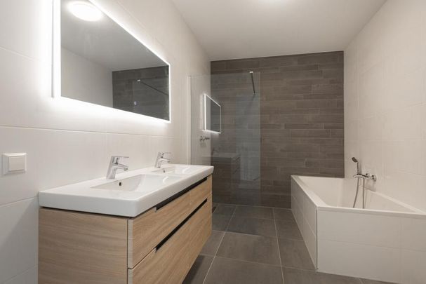 Te huur: Huis Duinvallei 17 in Den Haag - Photo 1