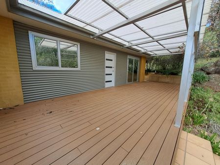 HOME AMONG THE GUM TREES - Photo 2