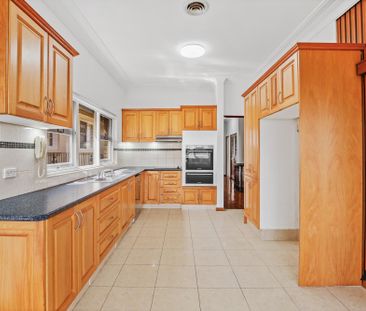 12 Withers Street, Chiswick NSW 2046 - House For Rent | Domain - Photo 6