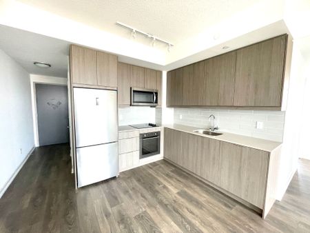 For Lease - 32 Forest Manor Road Unit# 2805, Toronto, Ontario - Photo 5