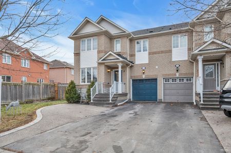 For Lease - 228 Flagstone Way, Newmarket, Ontario - Photo 5