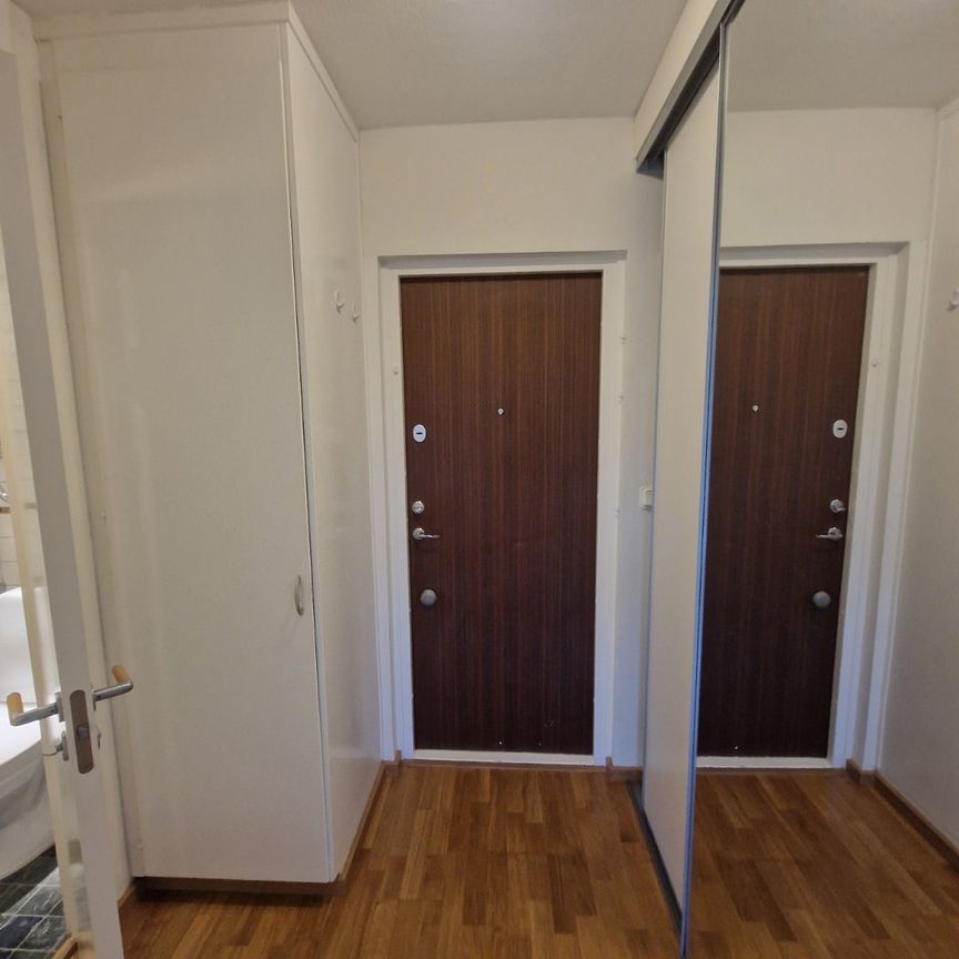 Johan Enbergs väg, Solna - Foto 1