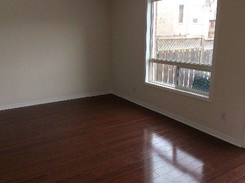 For Lease - 830 Avonshire Court Unit# Upper and main, Mississauga, Ontario - Photo 1