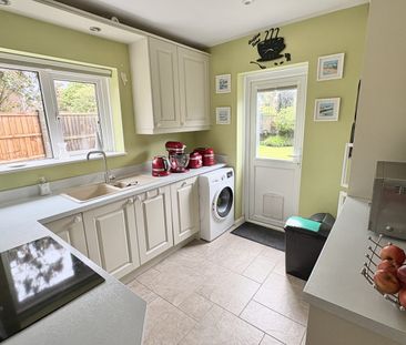 The Paddock, Alverstoke - Photo 1