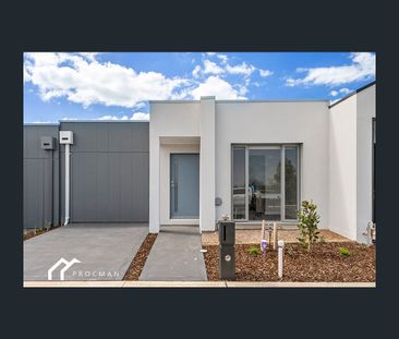 3 Lanark St, Clyde North, Vic 3978 - Photo 2