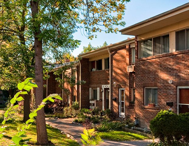 Havenbrook Gardens | 67 Havenbrook Boulevard, Toronto - Photo 1