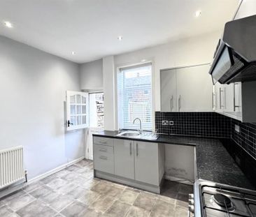 2 Bedroom Terraced To Let - Photo 6