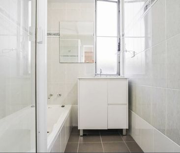 This 3 Bedroom apartment is sure to impress!!! - Photo 1