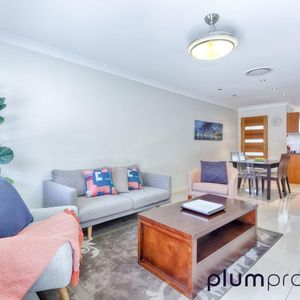 10/57, Coonan Street, INDOOROOPILLY, Rent – $800 per week - Photo 2