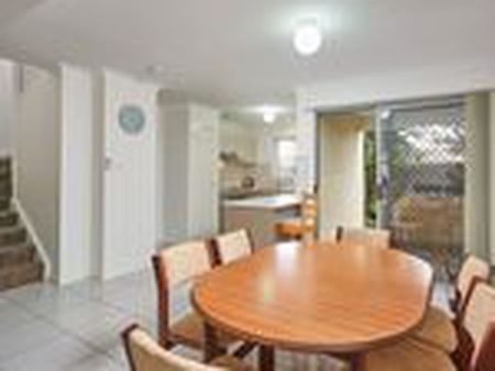Spacious & Modern 3-Bedroom Home in McAuley Pines. Available for inspection anytime – contact us today to arrange a private viewing. - Photo 2