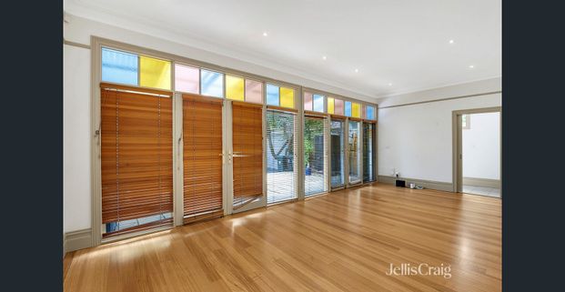 Four Bedroom Home in Brunswick - Photo 1