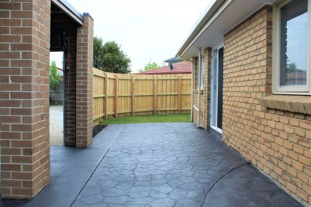 1/15 Plateau Crescent, 3976, Hampton Park Vic - Photo 3