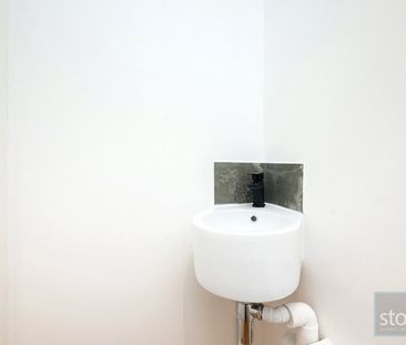 Primrose Gardens, Belsize Park, London - Photo 4