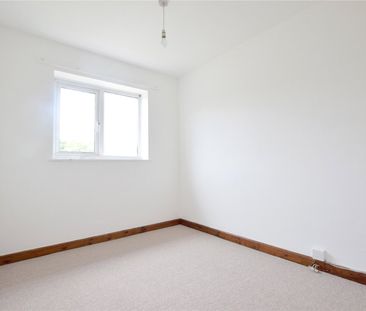 Exeter-road, Kennford - Photo 4