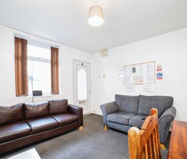 George Street - Photo 1