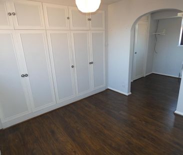 3 bedroom house to rent - Photo 3