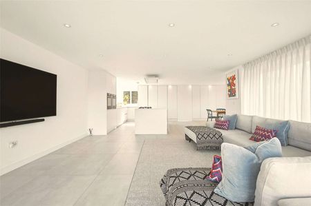 A high specification five bedroom home surrounded by open countryside. - Photo 3